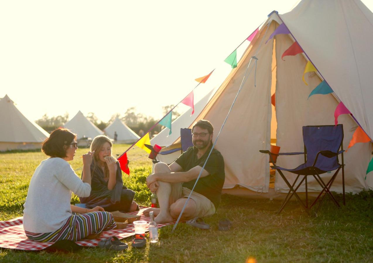 Glamping At Hay Festival Villa เฮย์-ออน-วาย ภายนอก รูปภาพ