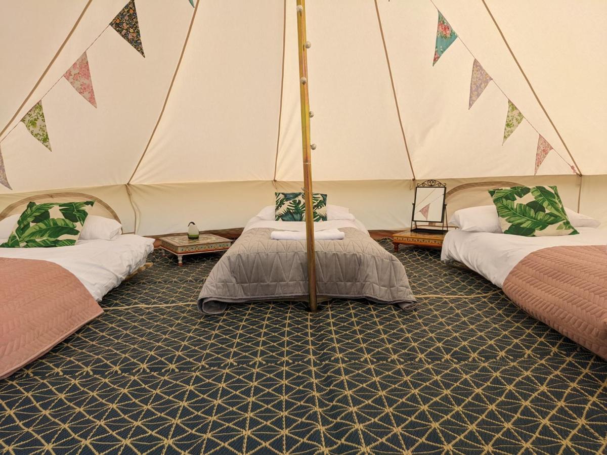 Glamping At Hay Festival Villa เฮย์-ออน-วาย ภายนอก รูปภาพ